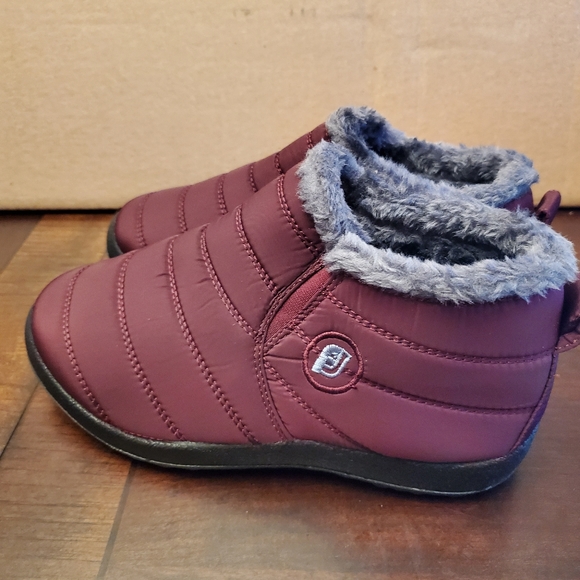 JOINFREE Winter Ankle Snow Boots - Picture 9 of 10